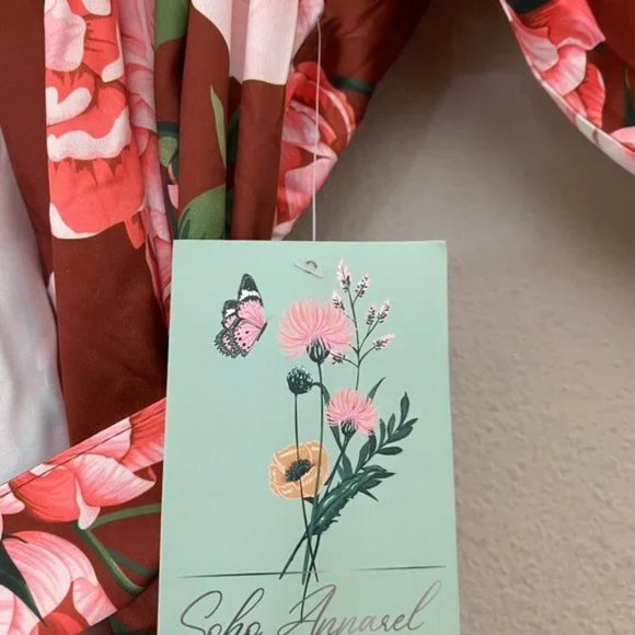 NWT Soho Apparel Floral Robe - Size Small - Picture 4 of 4